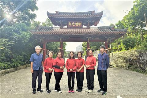 首里城公園（解説員）